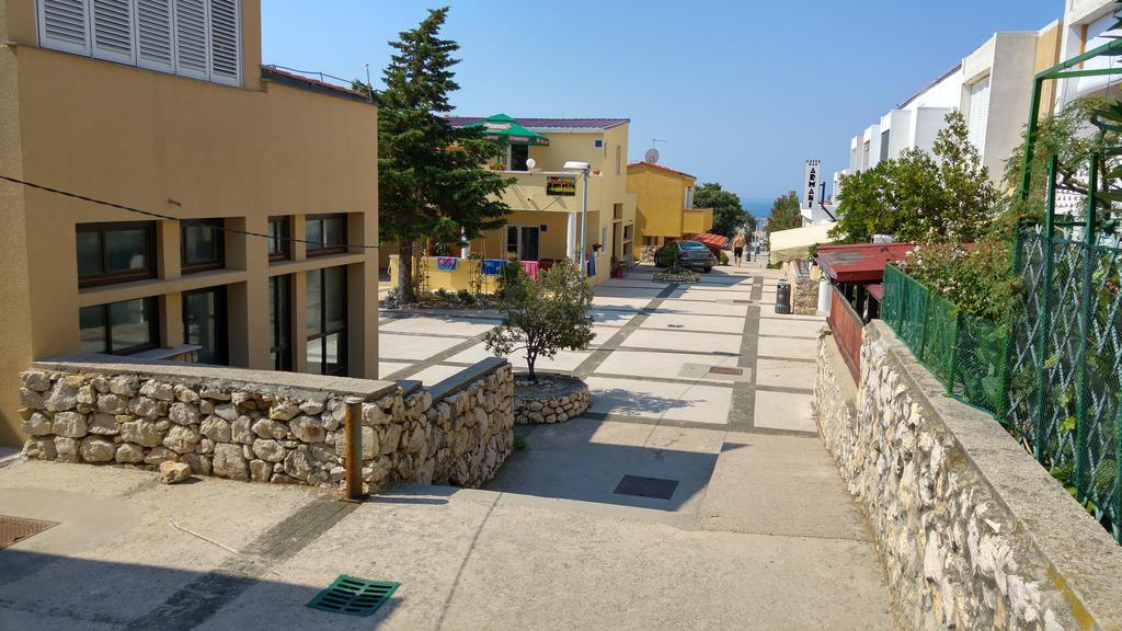Guesthouse Lastavica Novaglia Esterno foto