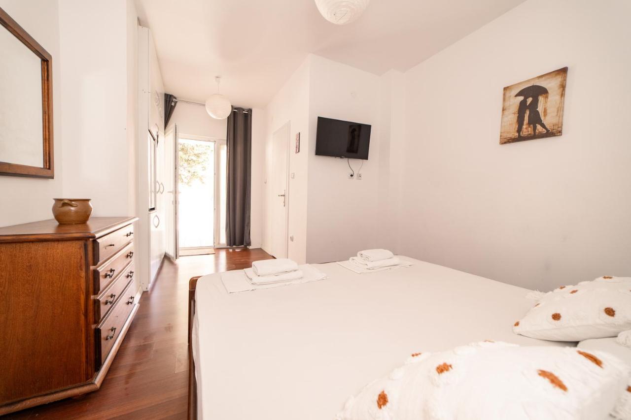 Guesthouse Lastavica Novaglia Esterno foto